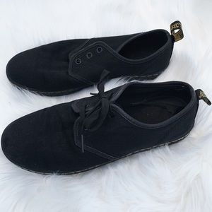 Black canvas dr martens
